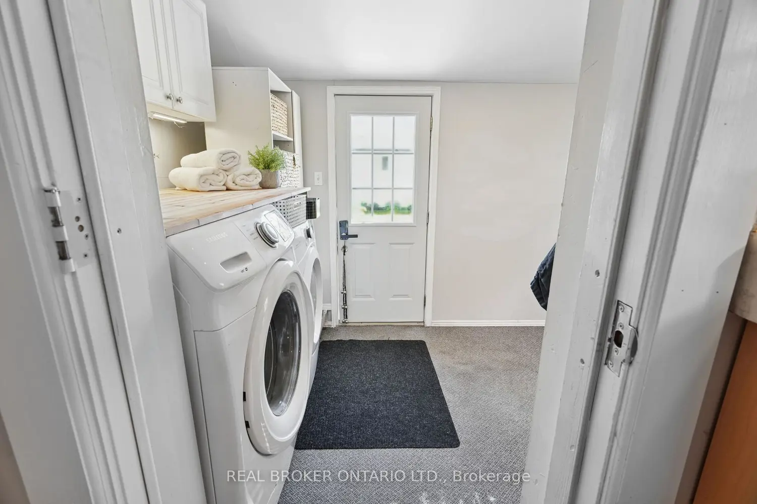 Additional image 6 of 2055 Embleton Road