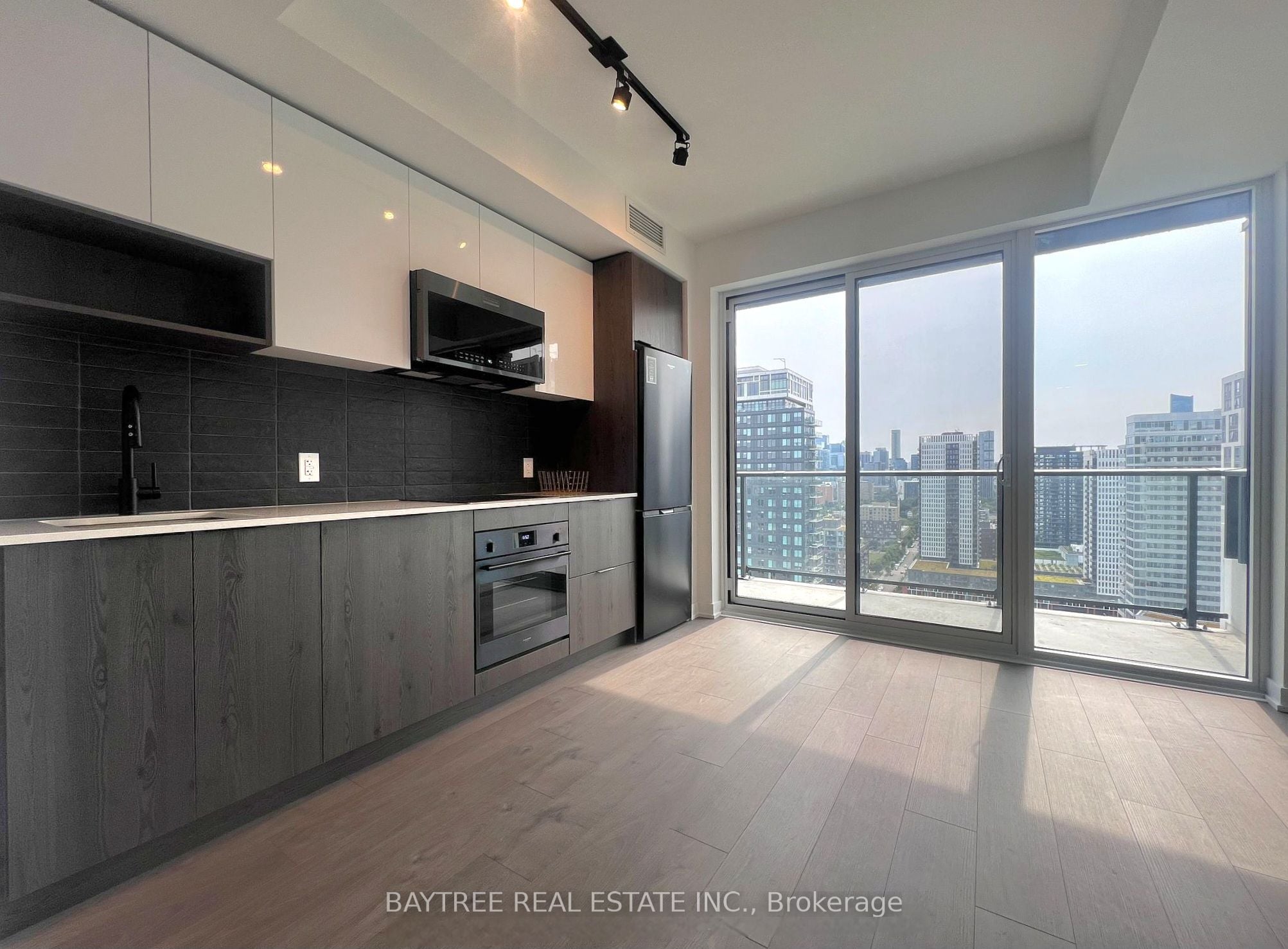 Additional image 3 of 2407-5 Defries Street, Toronto, ON, M5A 3R4