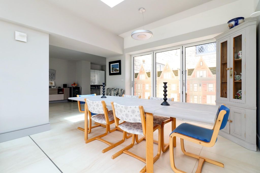 Additional image 16 of 5 bed semi-detached house for salePlymouth Road, Penarth CF64