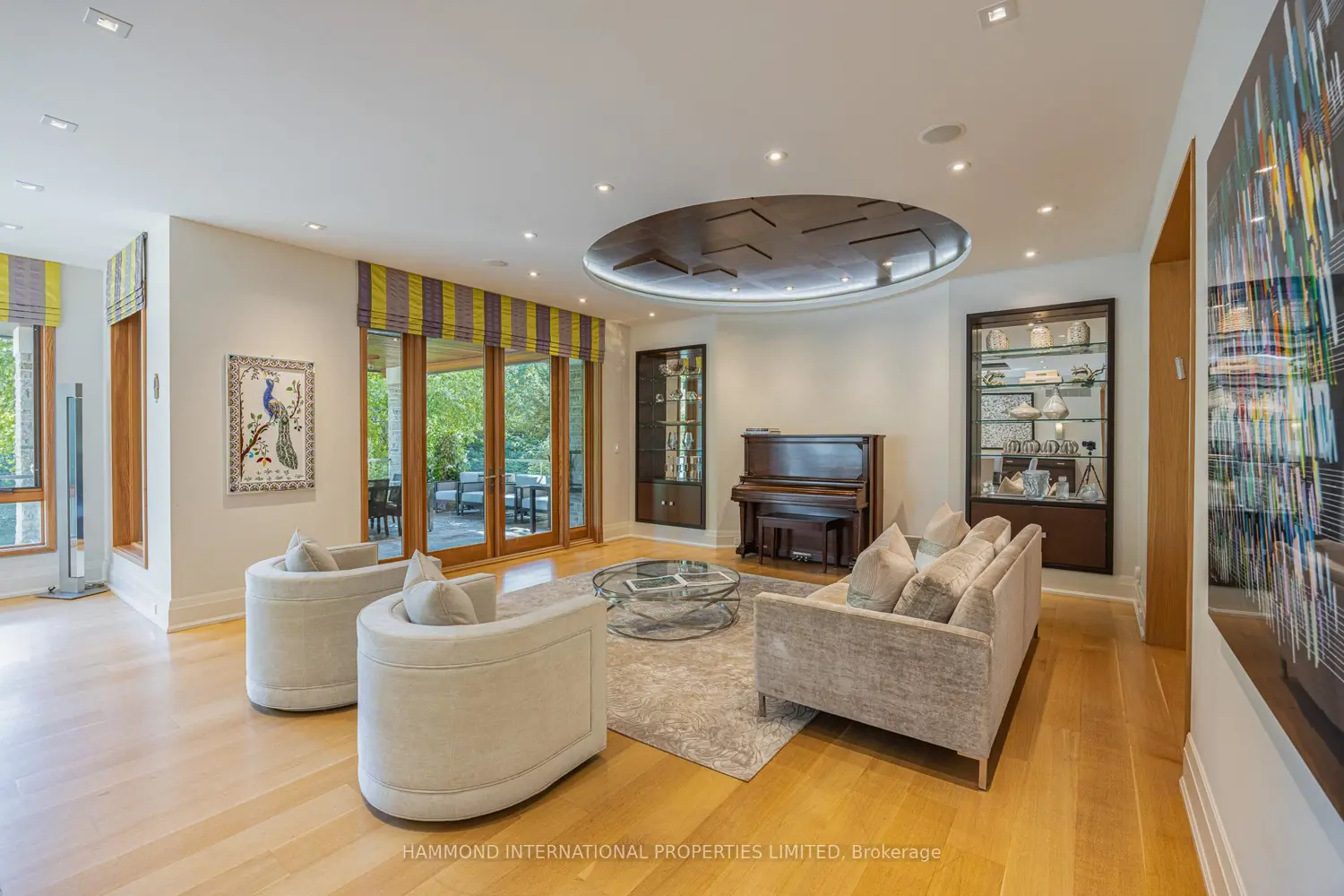 7 Oxbow Road photo 3