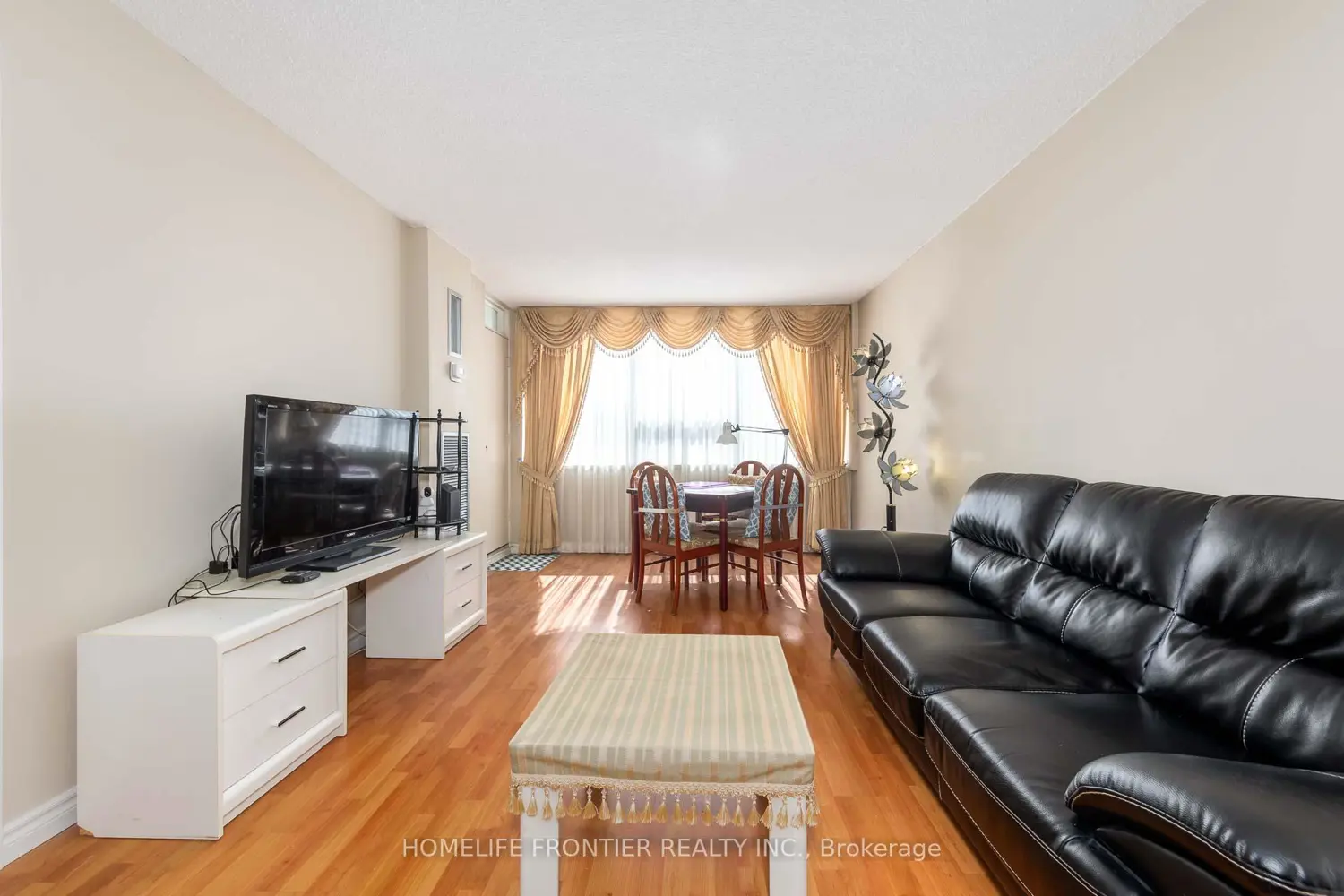 45 Silver Springs Boulevard 706 photo 2
