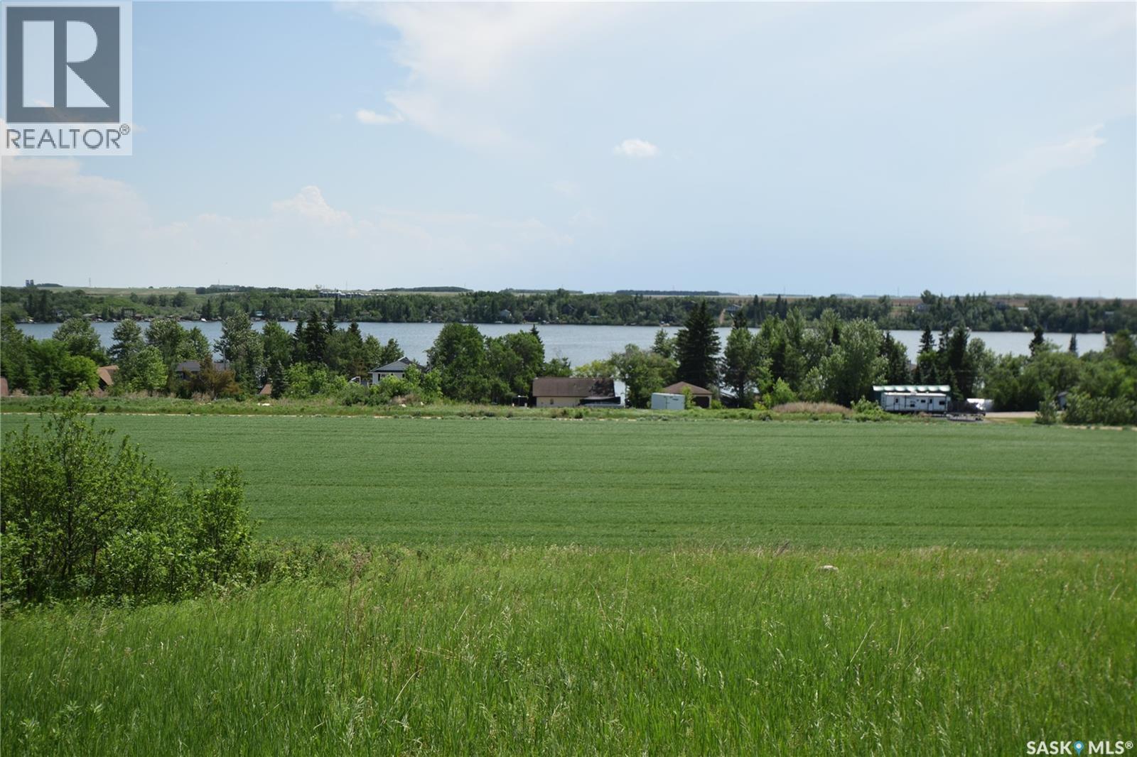 Osze Lakeview Property