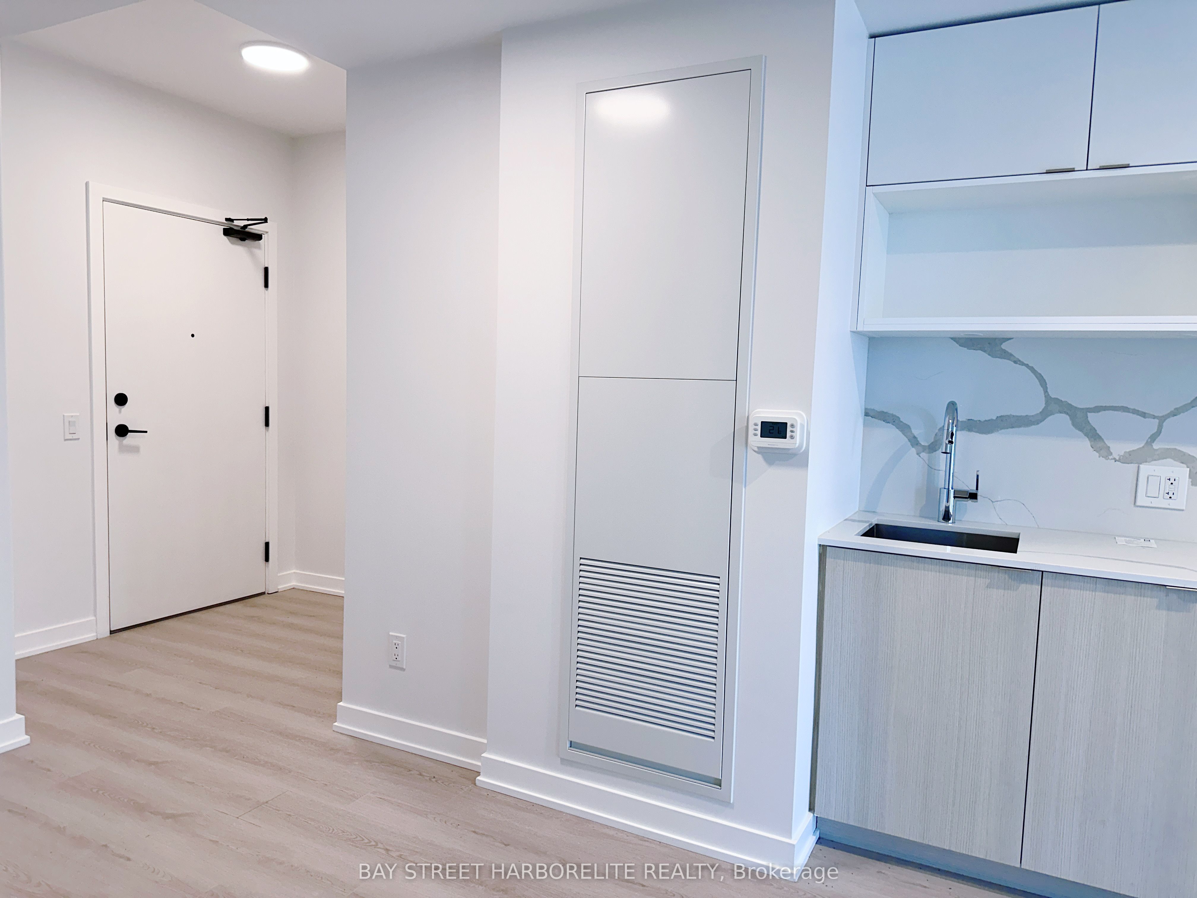Additional image 5 of 603-100 Queen Street E, Toronto, ON, M5C 0B5