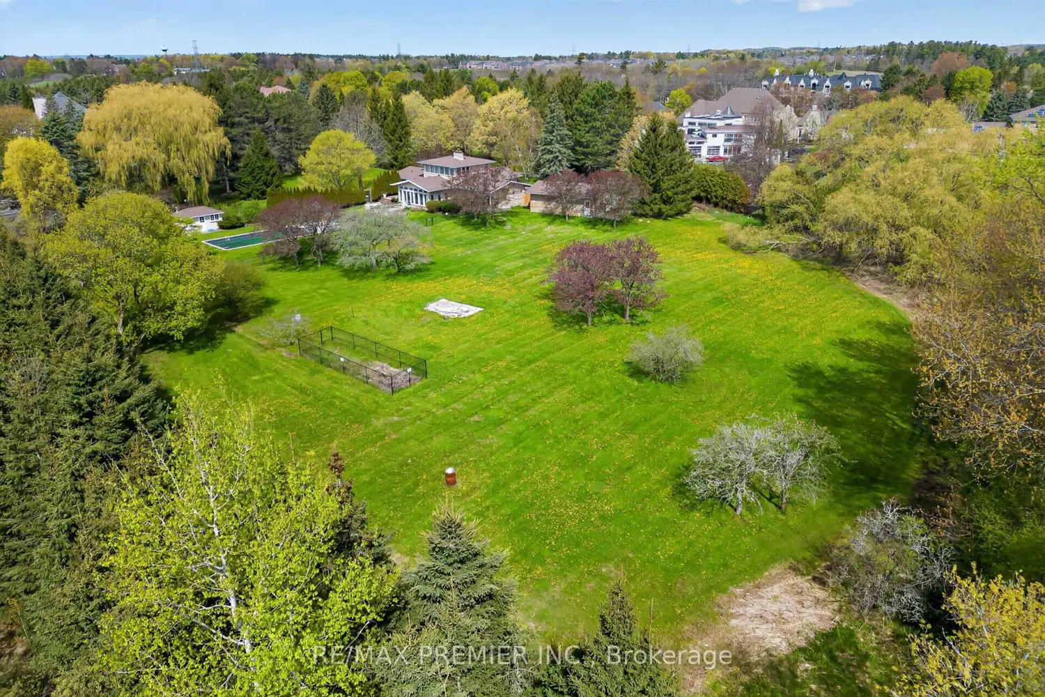 Additional image 17 of 41 Green Valley Court