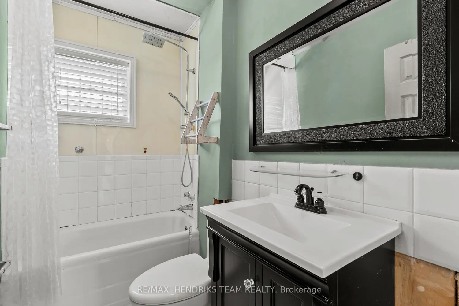 Additional image 7 of 10 Peachdale Avenue