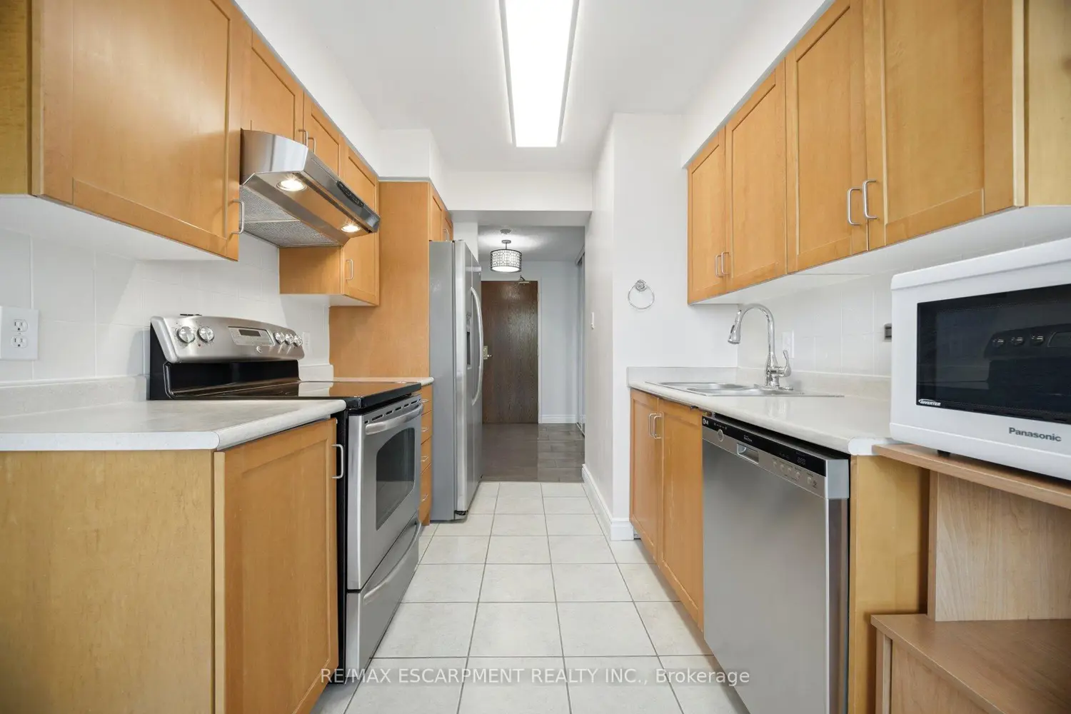 Additional image 3 of 156 Enfield Place 307