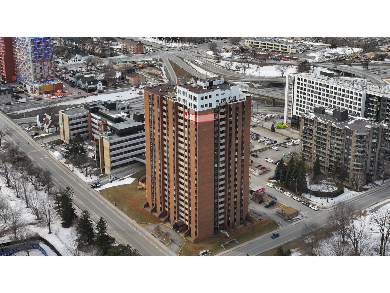 285 Rue Laurier