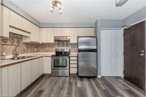 Additional image 8 of 8-331 Northlake Drive, Waterloo, ON, N2V 1Z1