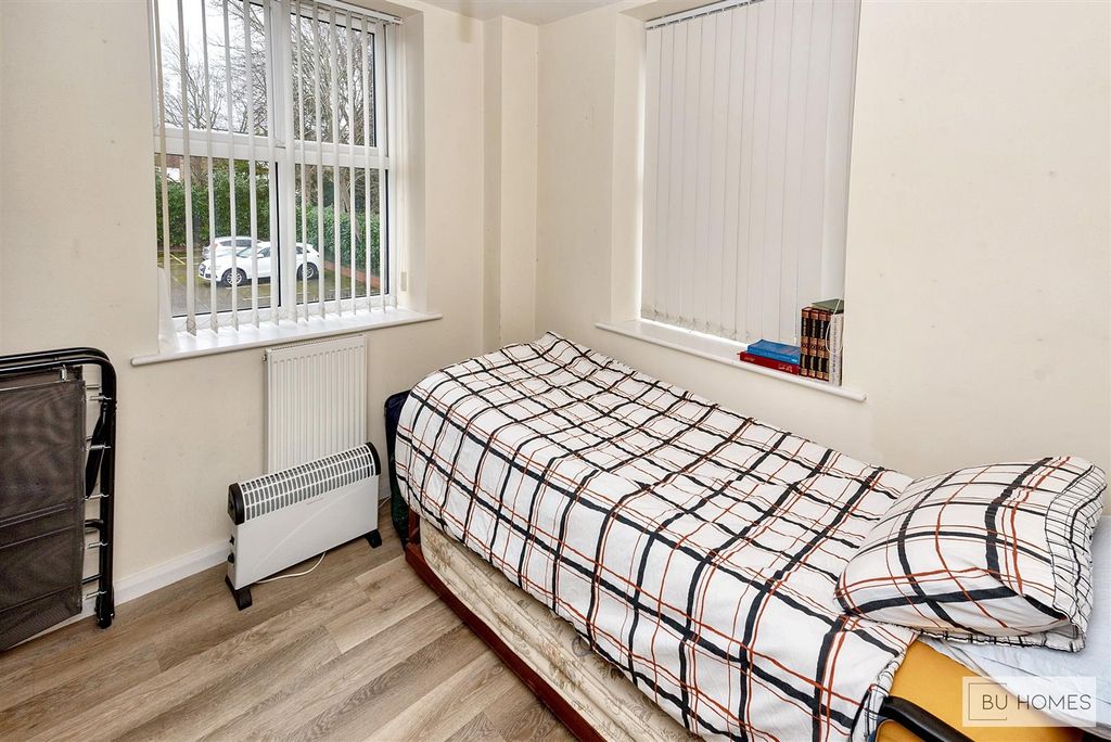 Additional image 5 of 2 bed flat for saleWarwick Road, Solihull B92