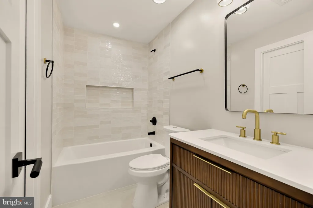 Additional image 25 of 5703 9th Street NW Unit 1, Washington, DC 20011