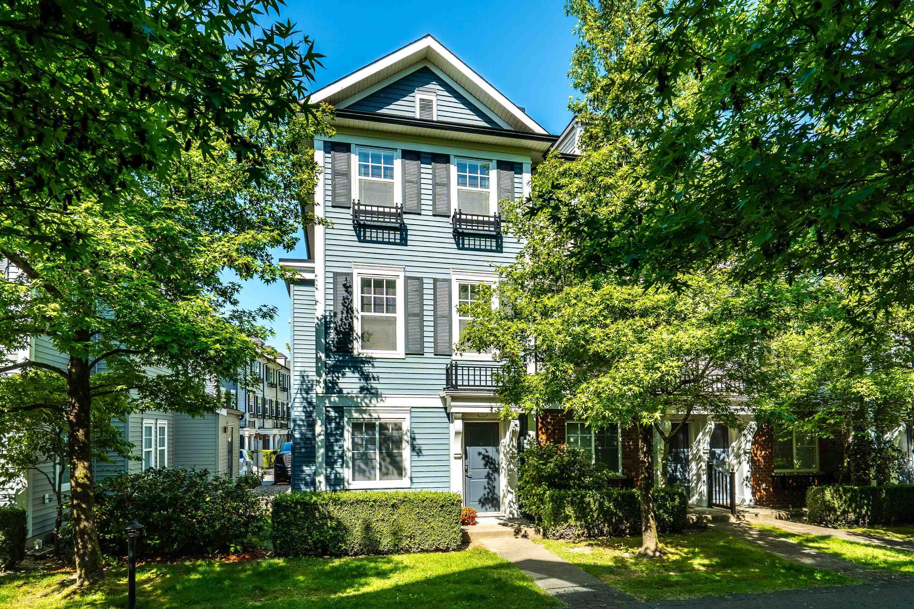 71-18983 72a Avenue, Surrey, BC, V4N 1A5