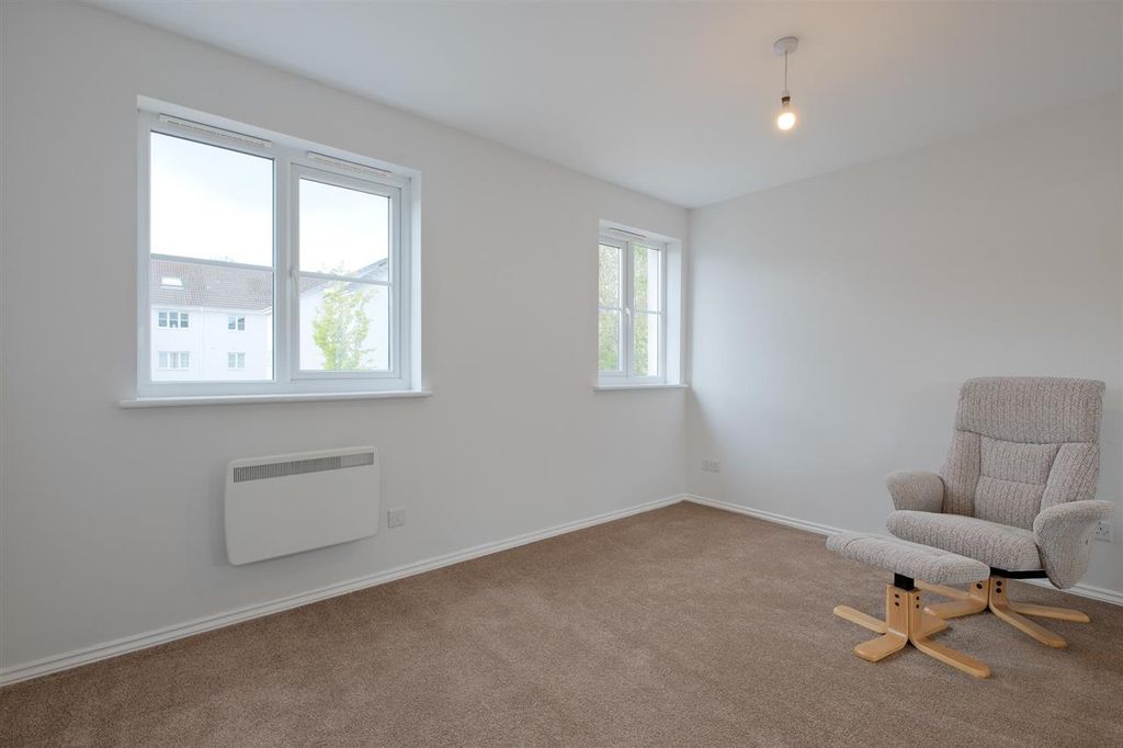 Additional image 7 of 2 bed flat for saleWest Wellhall Wynd, Hamilton ML3