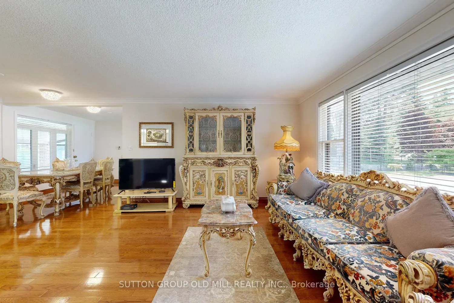 9 Westmount Park Road photo 5