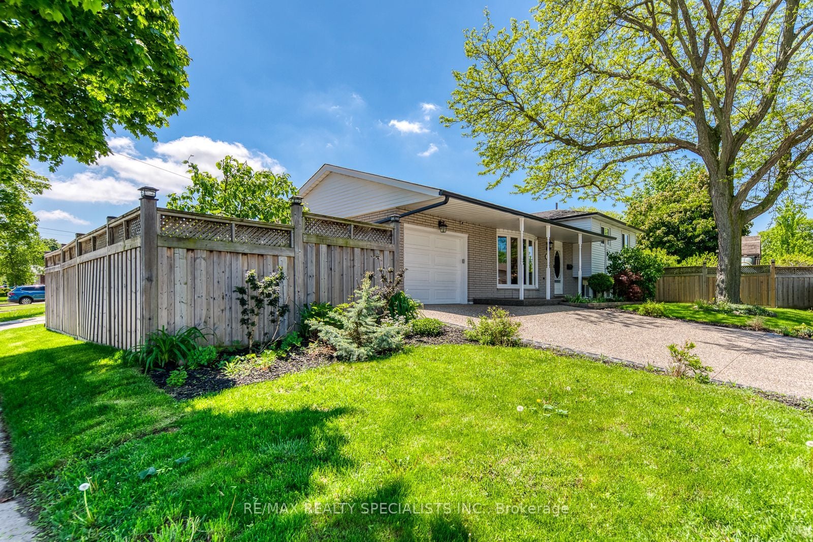 Additional image 3 of 5 Country Club Drive, Hamilton, ON, L8K 5W2