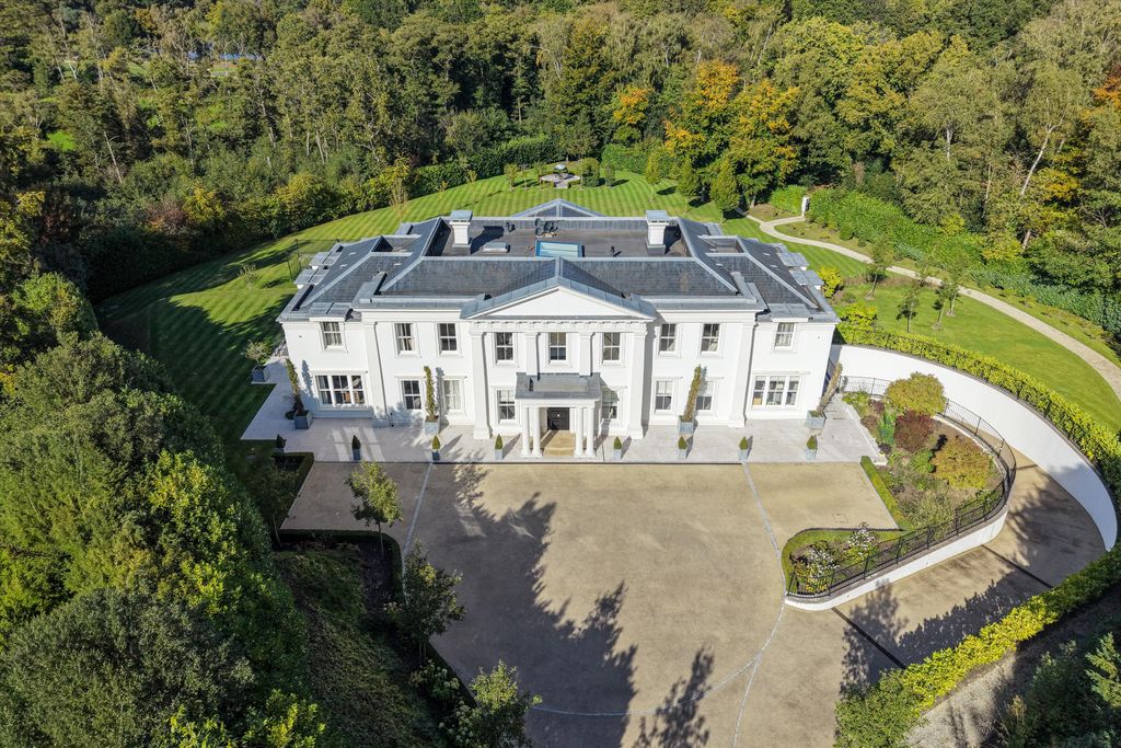 7 bed detached house for saleEast Drive, Wentworth, Virginia Water, Surrey GU25