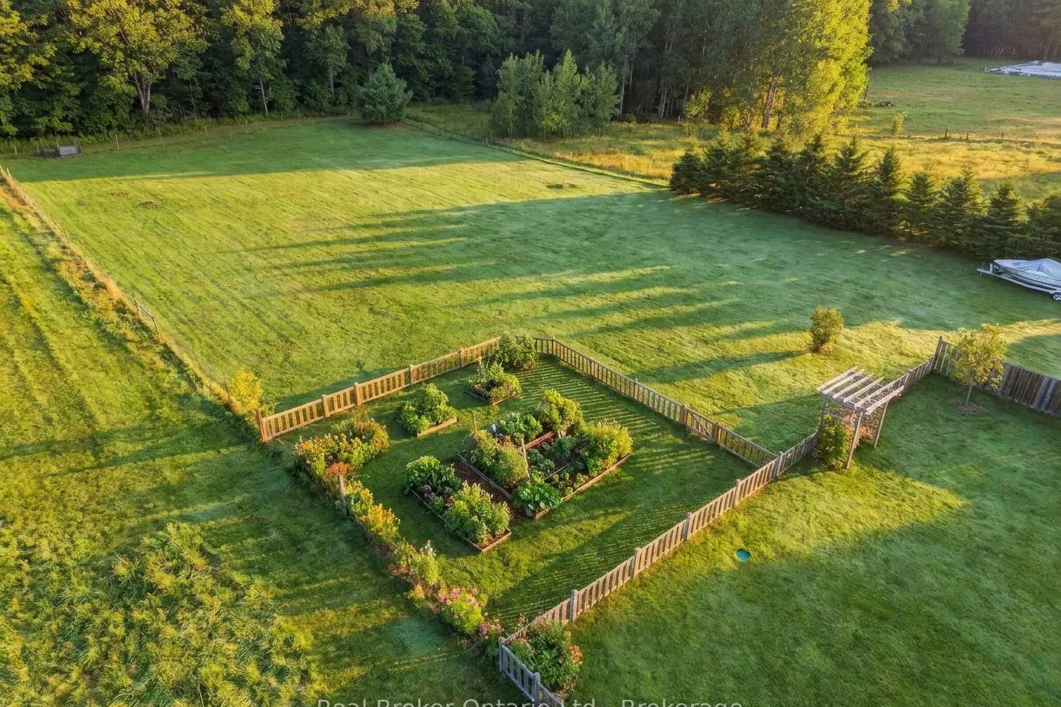 Additional image 18 of 4760 Nassagaweya-Puslinch Townline
