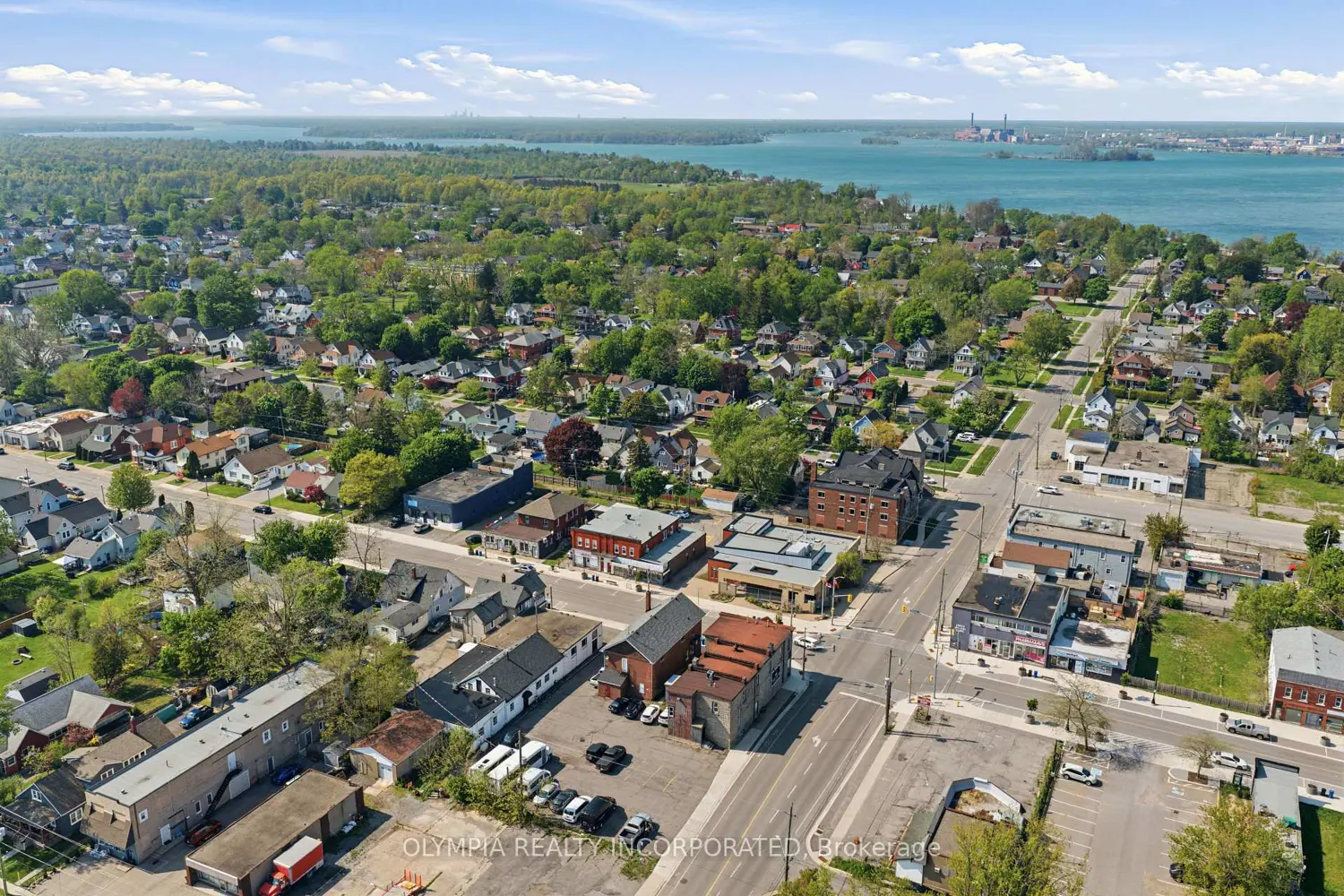 Additional image 16 of 215 Dufferin Street