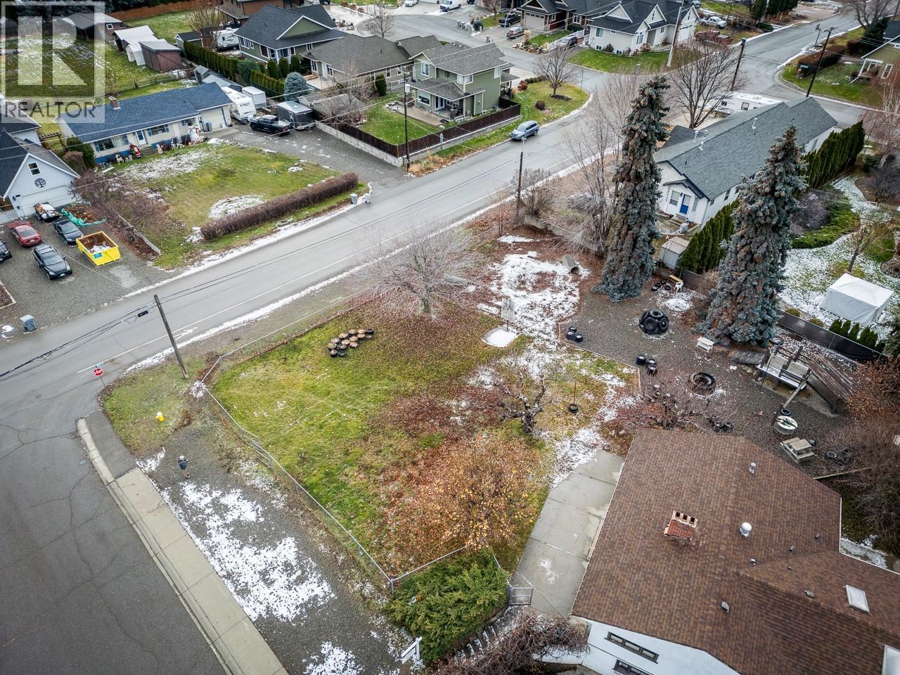 Additional image 3 of 3202 Hargraves Place, Kamloops, BC, V2B8H3