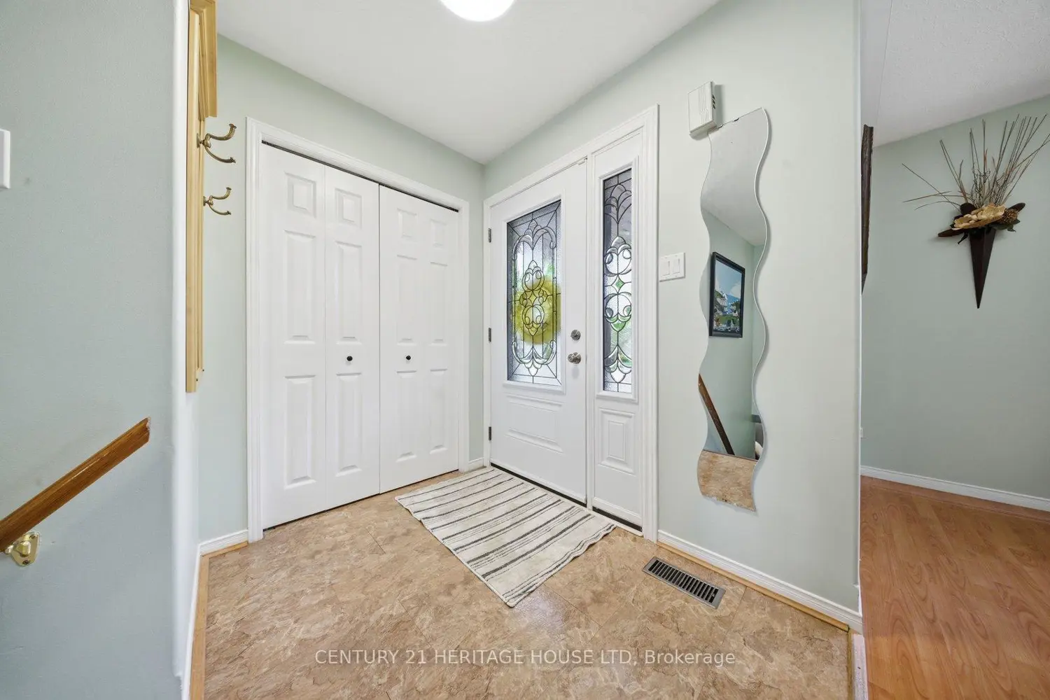 Additional image 3 of 37 Anastasia Crescent
