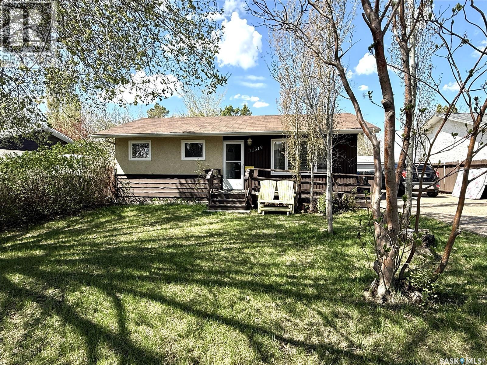 11319 Clark DRIVE