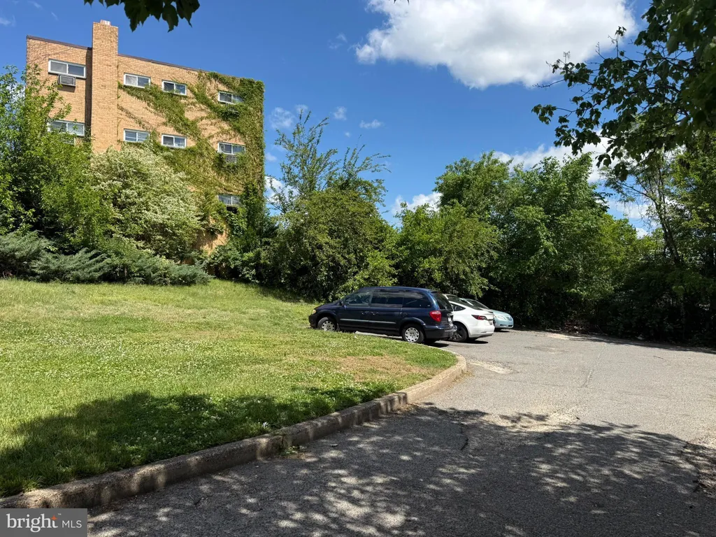 Additional image 22 of 428 Ridge Road SE Unit 305, Washington, DC 20019