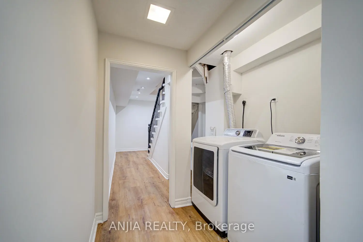 Additional image 13 of 78 Baywood Court