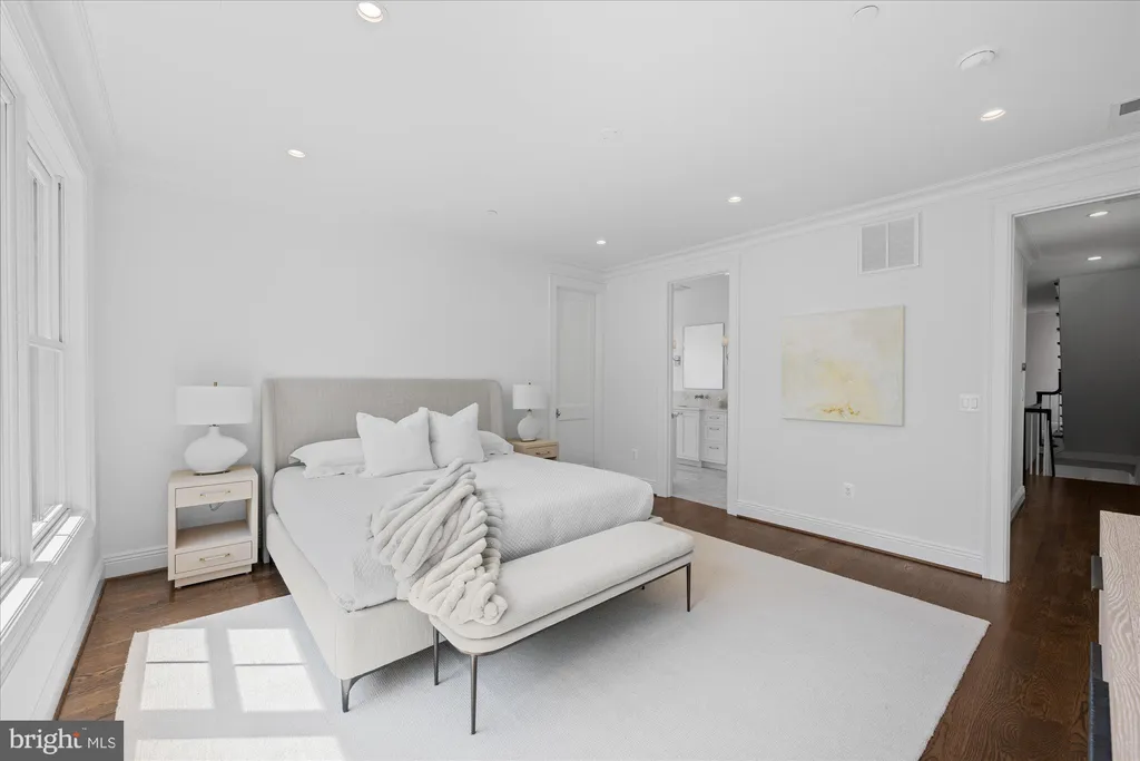 Additional image 30 of 4631 49th Street NW, Washington, DC 20016