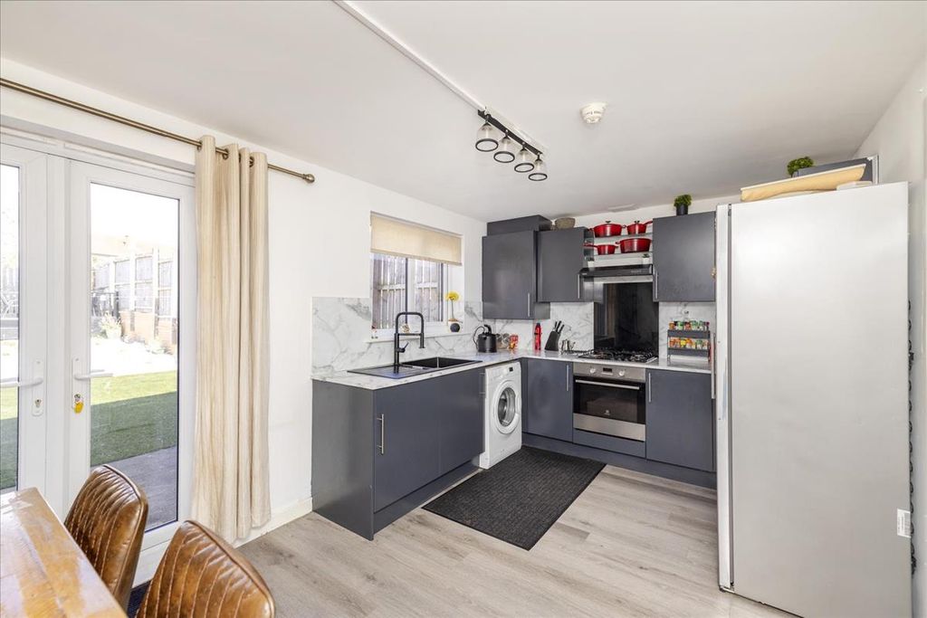 Additional image 6 of 3 bed end terrace house for sale10 Aspen Drive, Gorebridge EH23