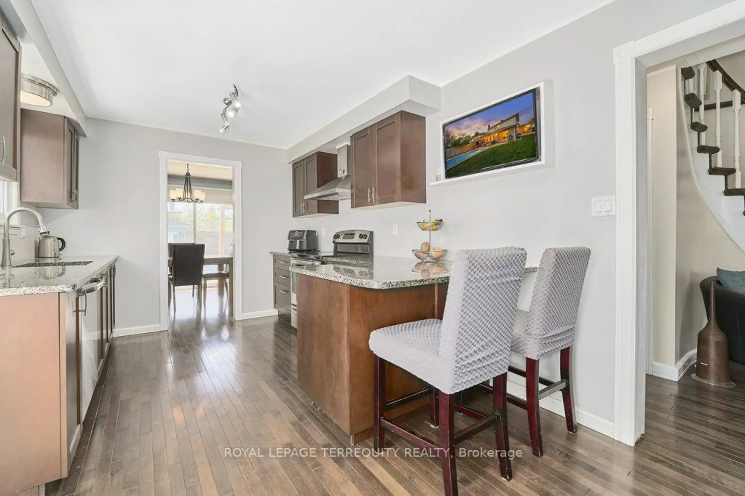 Additional image 9 of 798 Greenbriar Drive