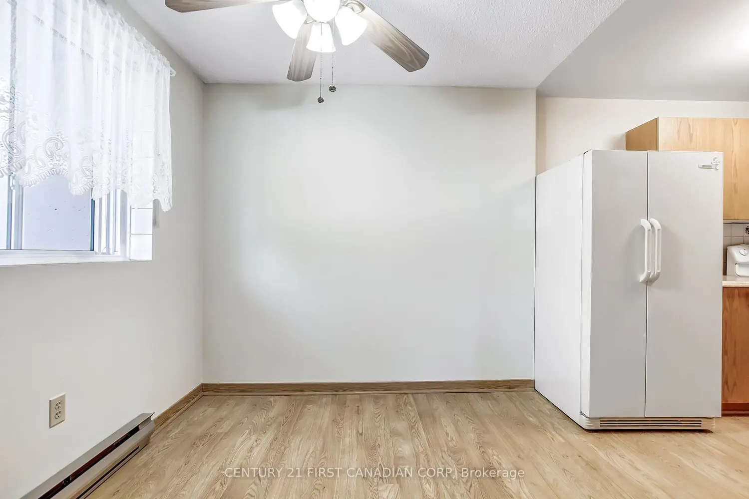 Additional image 8 of 986 Huron Street 204