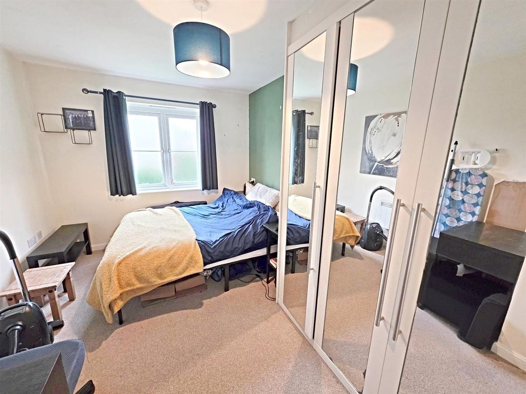 Additional image 8 of 1 bed flat for saleHeol Gryfydd, Rhydyfelin, Pontypridd CF37