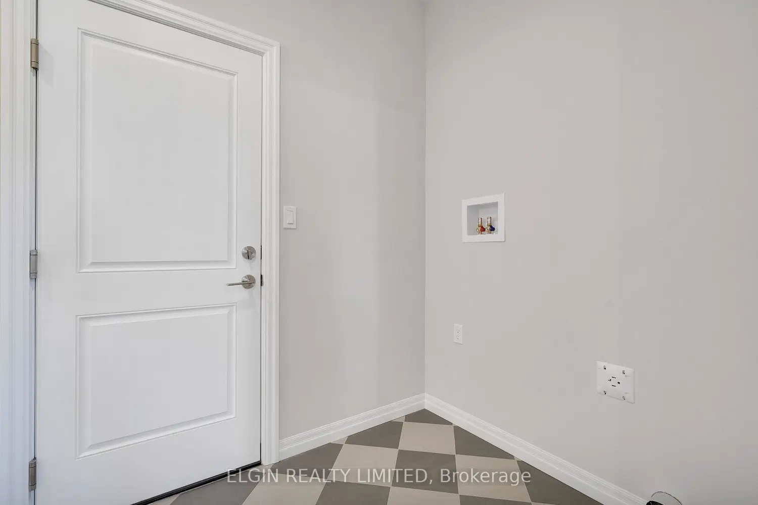 Additional image 12 of 4 Keba Crescent