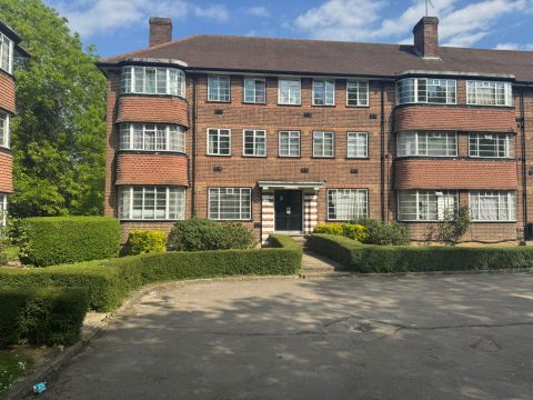 Hill Court, Hanger Lane, London W5