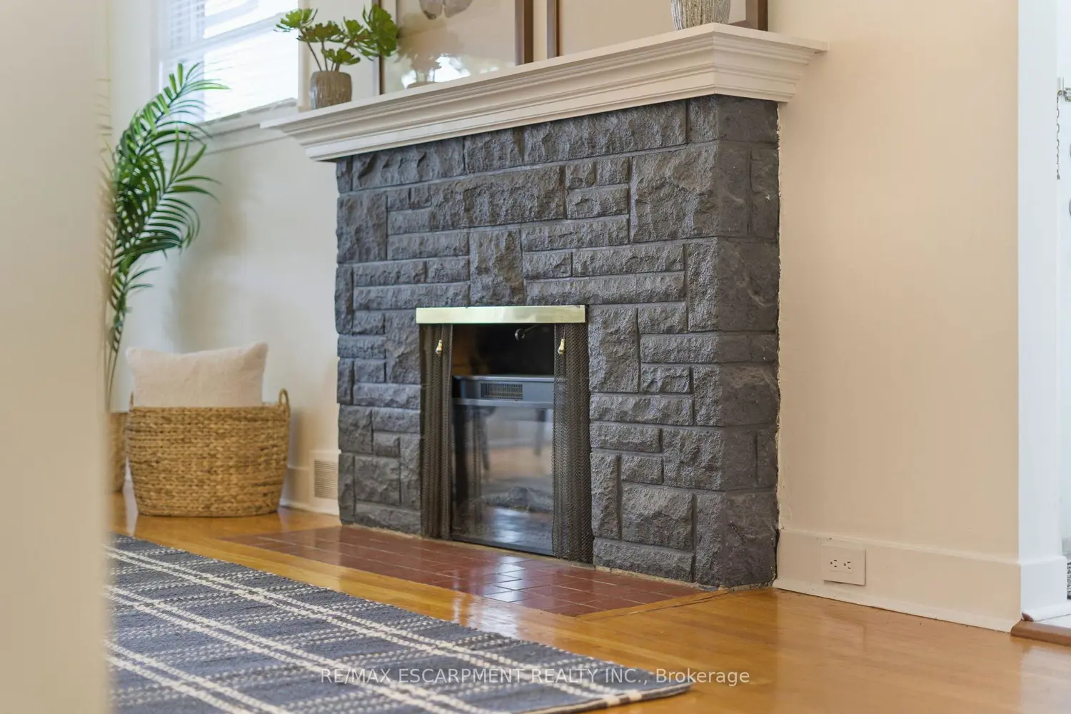 53 Livingston Avenue