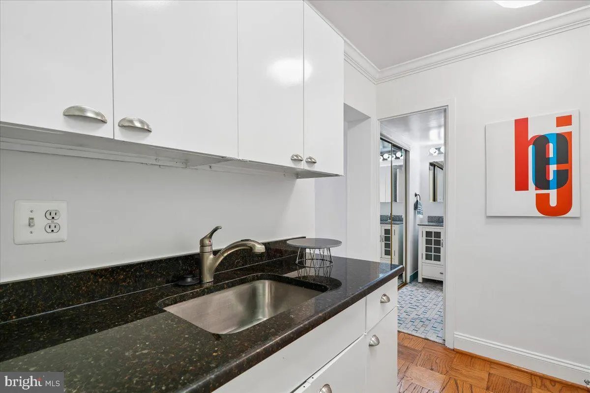 Additional image 29 of 922 24th Street NW Unit 415, Washington, DC 20037