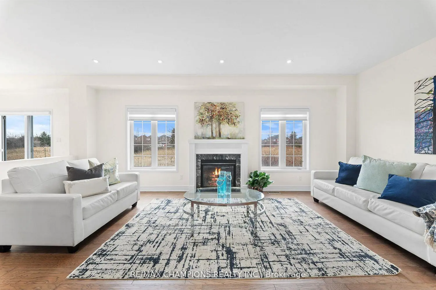 Additional image 3 of 42 Abbotsbury Drive