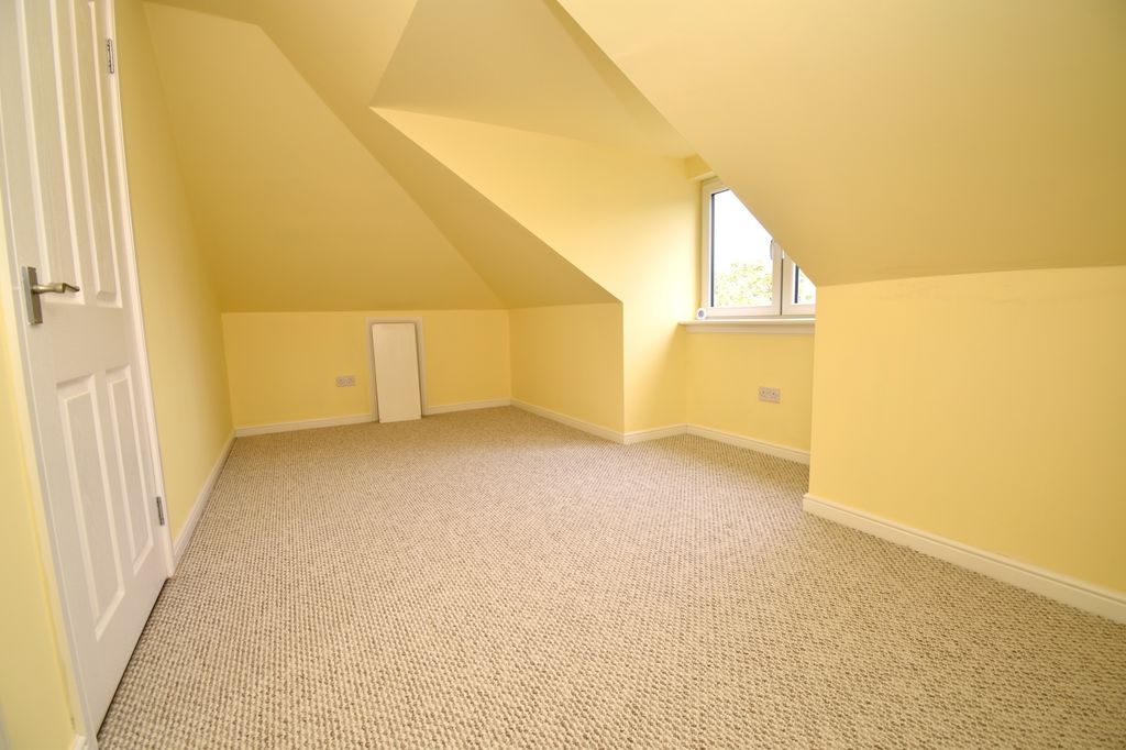 Additional image 15 of 4 bed bungalow for saleDrumry Road, Clydebank G81