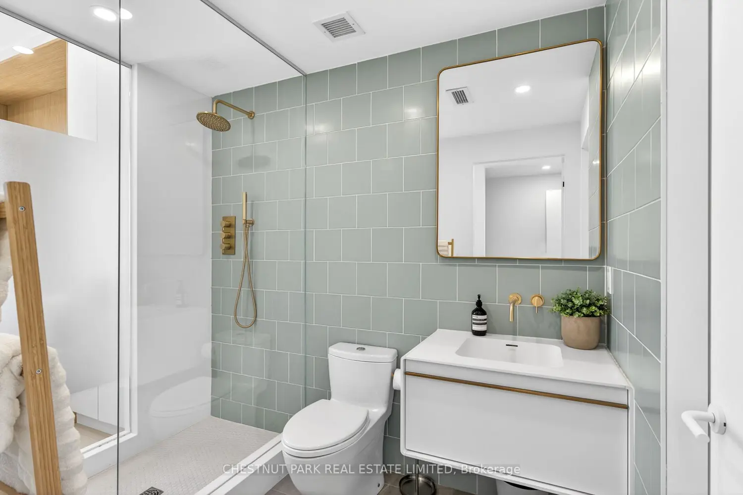 245 Perth Avenue Ph401 photo 5
