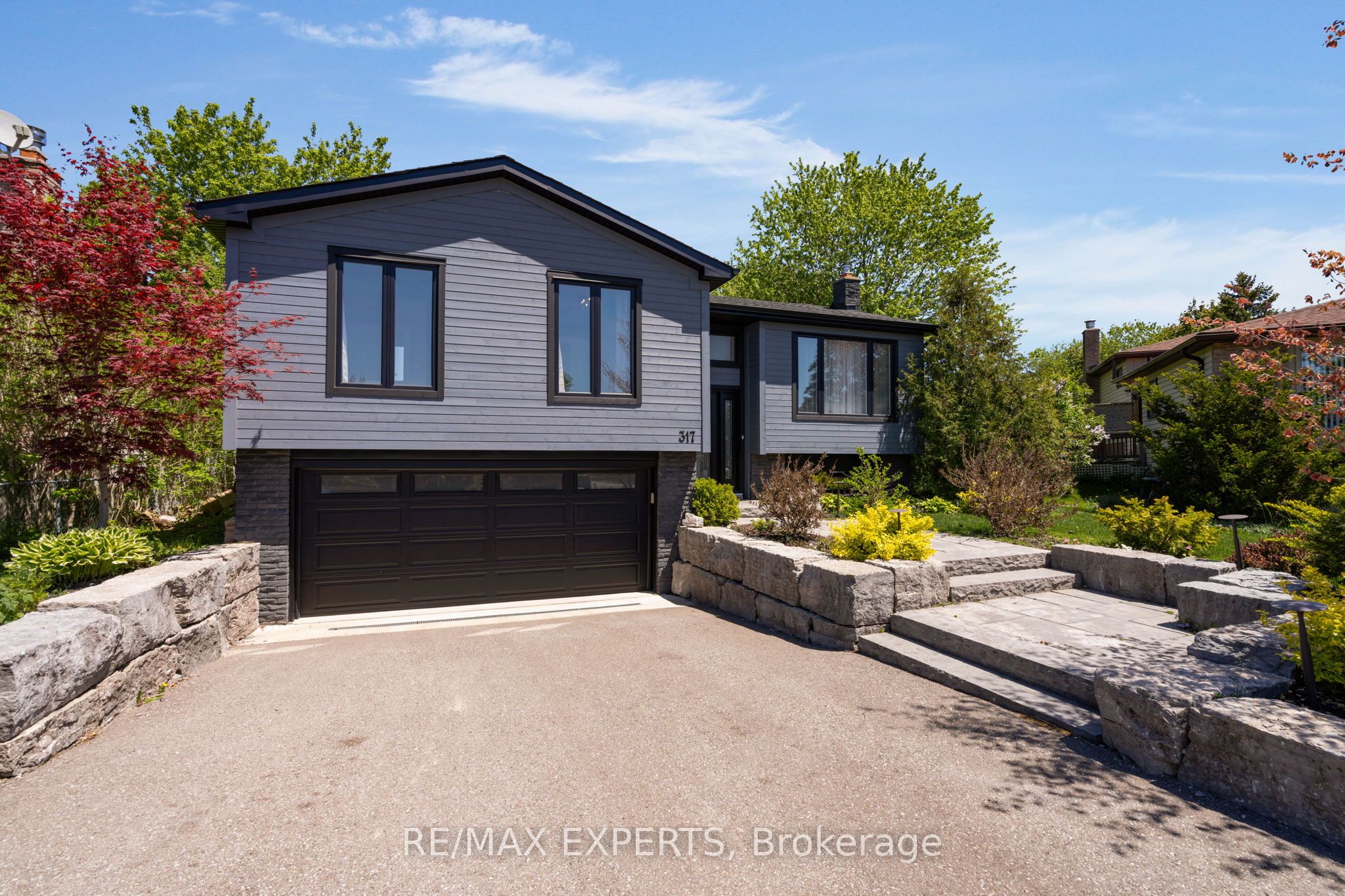 317 Marple Crescent, Caledon, ON, L7E 3Y8