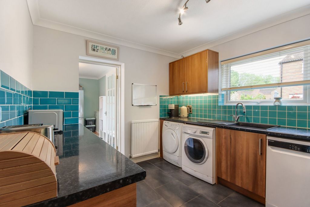 Additional image 7 of 4 bed link detached house for saleManor Forstal, New Ash Green, Longfield DA3