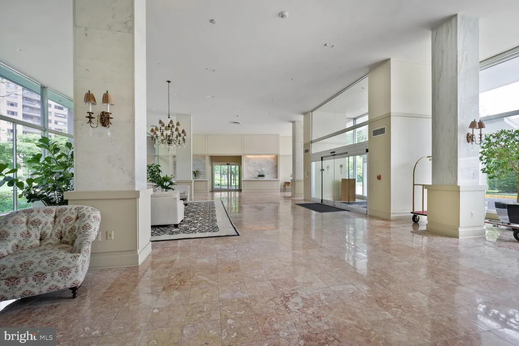 Additional image 3 of 4201 Cathedral Avenue NW Unit 303E, Washington, DC 20016
