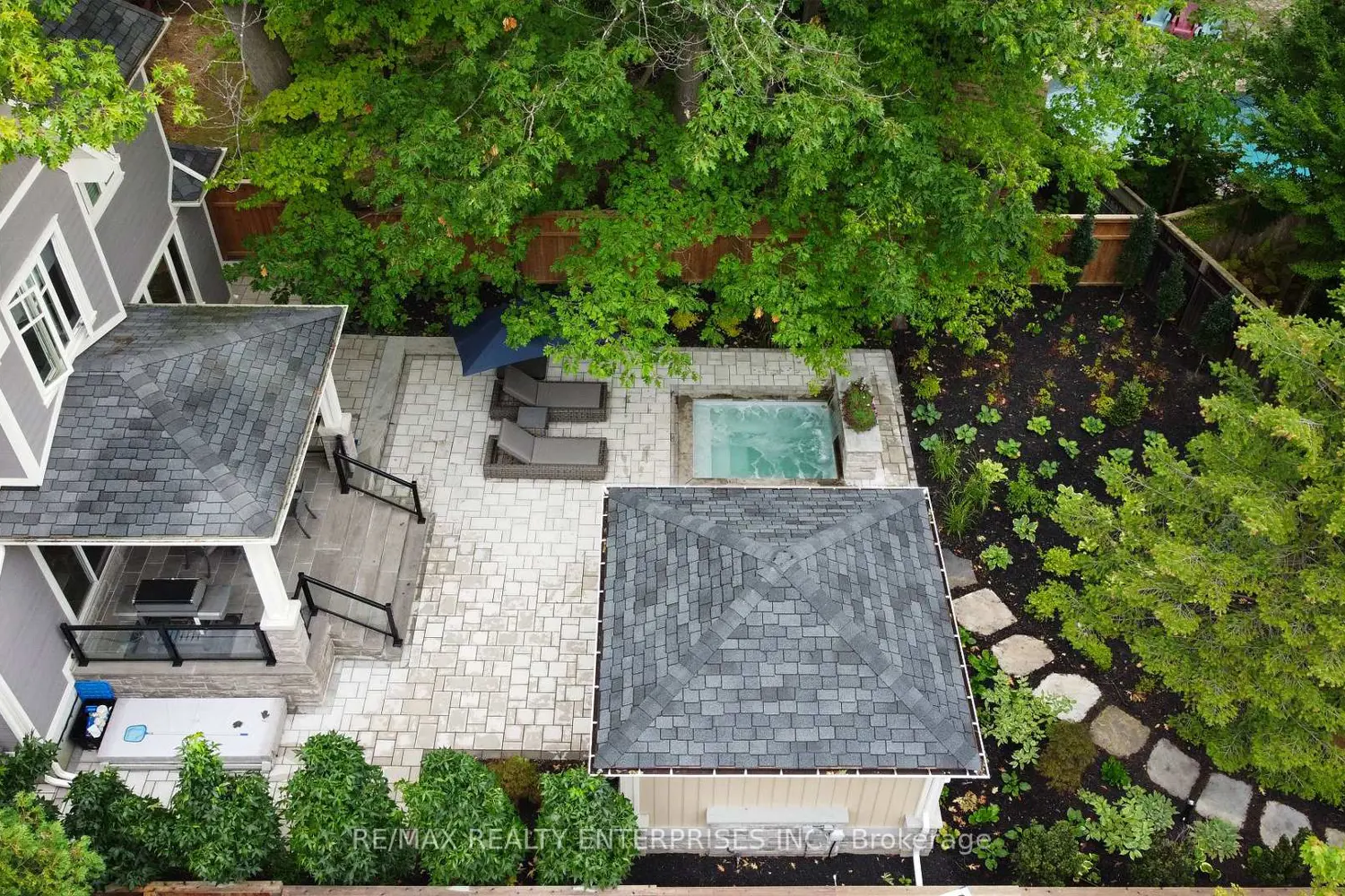 Additional image 20 of 1343 Milton Avenue