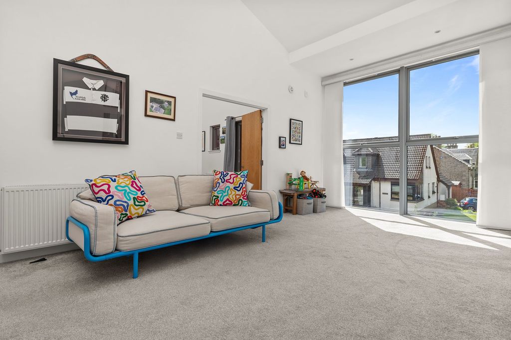 Additional image 5 of 3 bed maisonette for saleKilbryde Crescent, Dunblane FK15