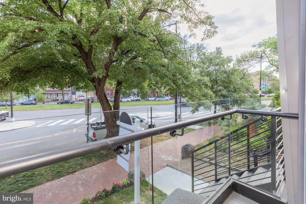 Additional image 8 of 1332 G Street SE Unit 1, Washington, DC 20003