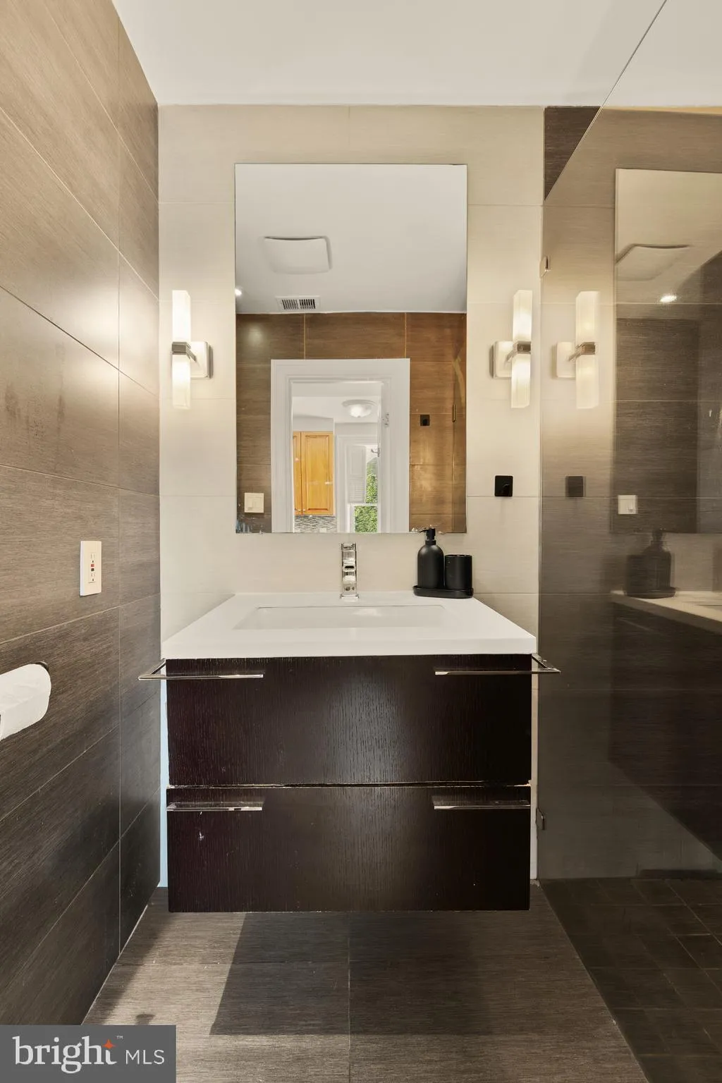 Additional image 21 of 1730 New Hampshire Avenue NW Unit 16, Washington, DC 20009