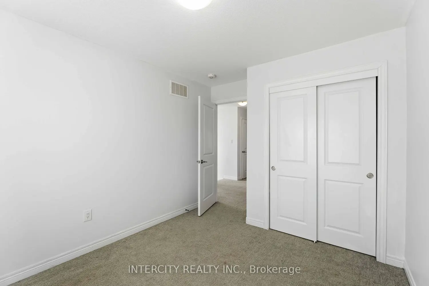 Additional image 16 of 1 Pelican Lane