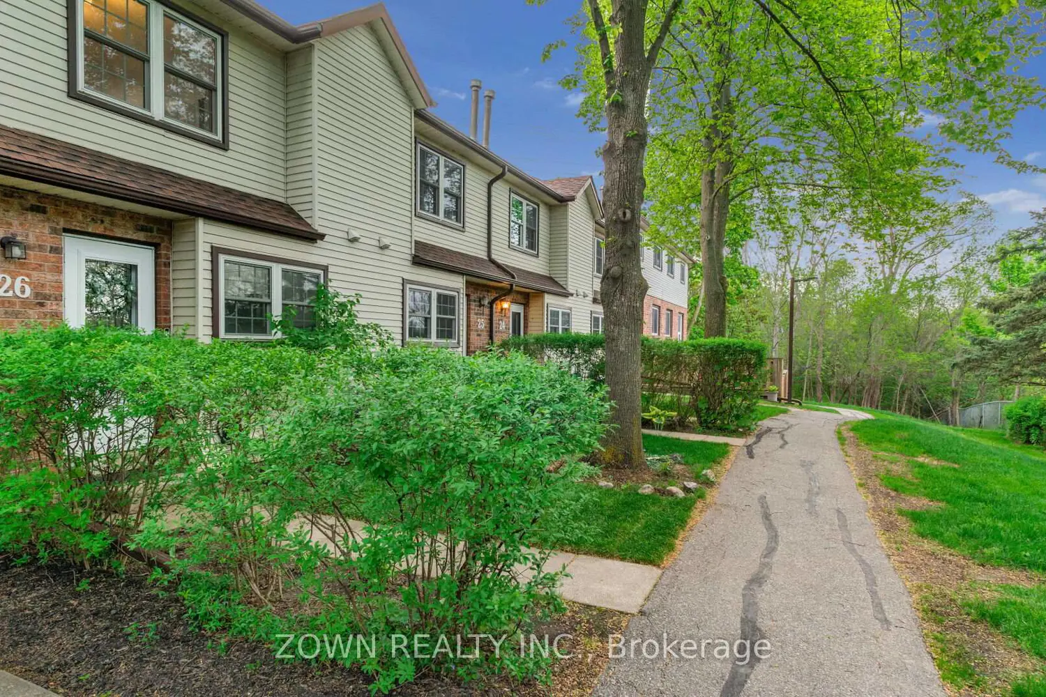 Additional image 19 of 2065 Amherst Heights Court 26