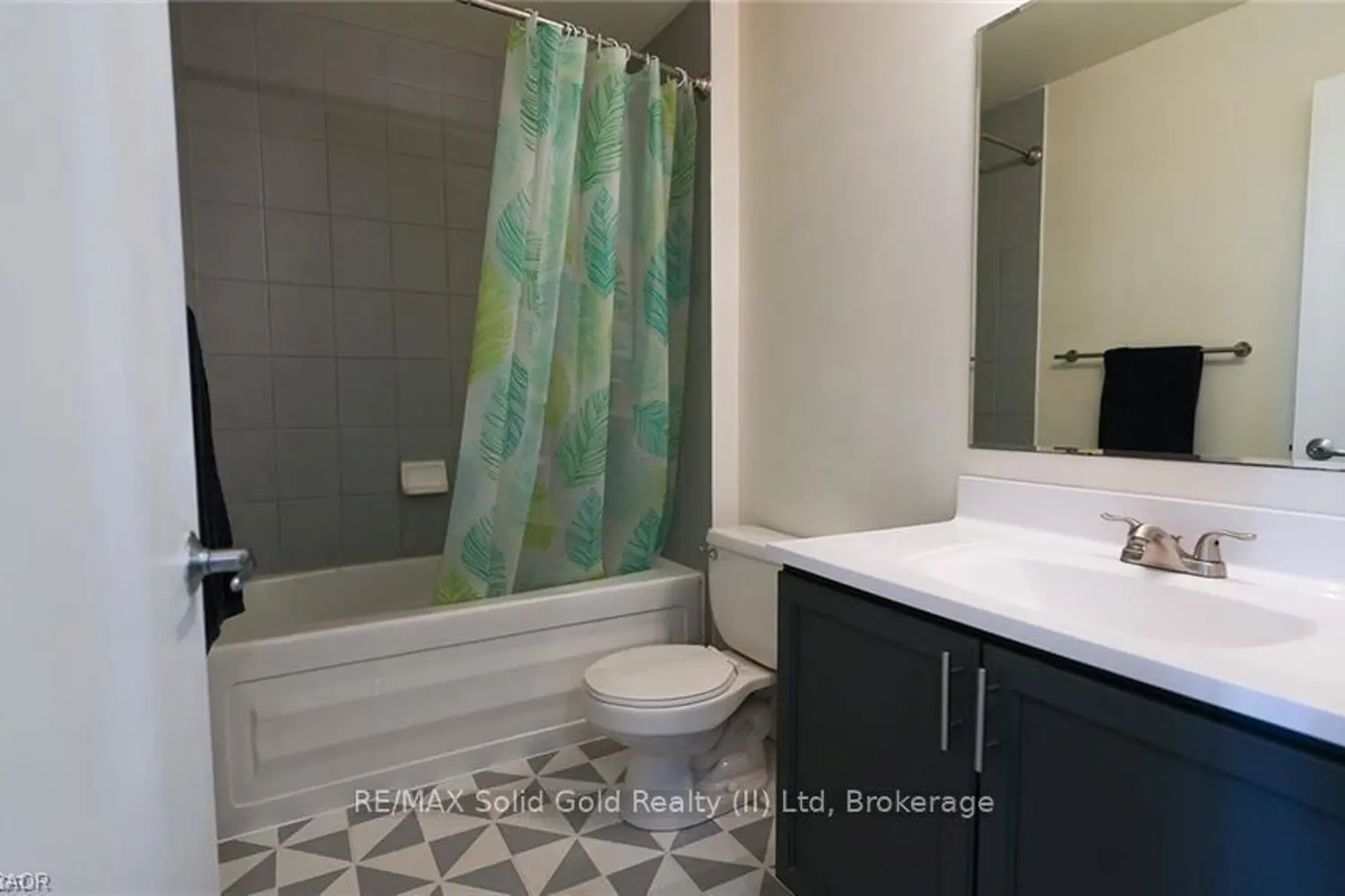 Additional image 9 of 410 King Street 226