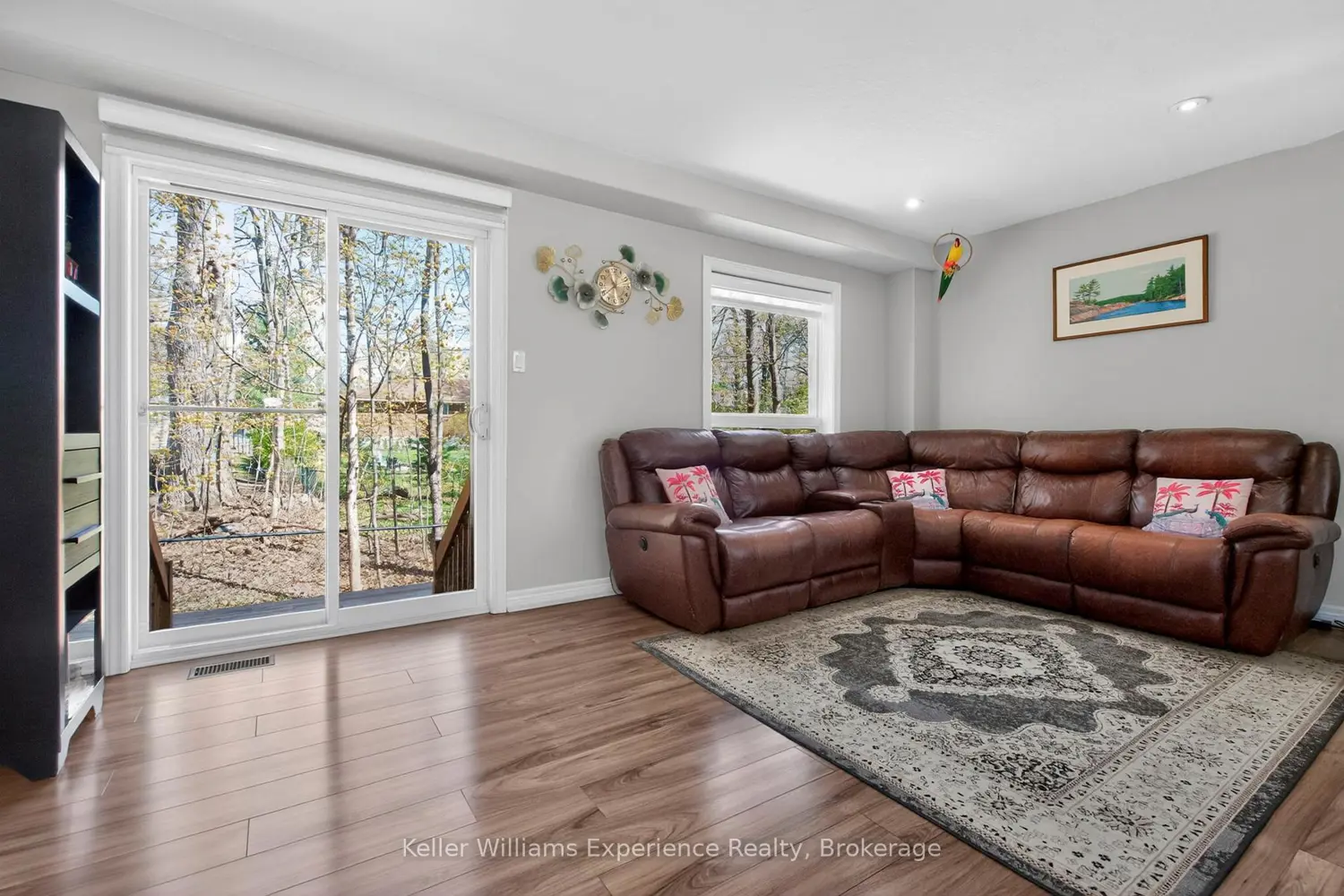 Additional image 9 of 992 Cook Drive