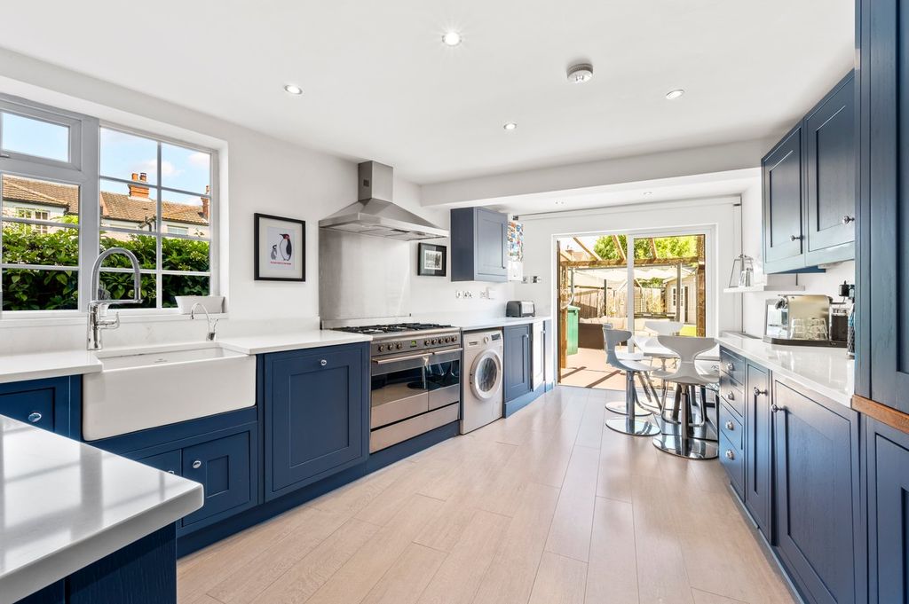 Additional image 2 of 3 bed terraced house for saleGlencoe Road, Weybridge KT13